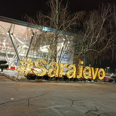 Apartman "Airplane" Sarajevo Bagian luar foto