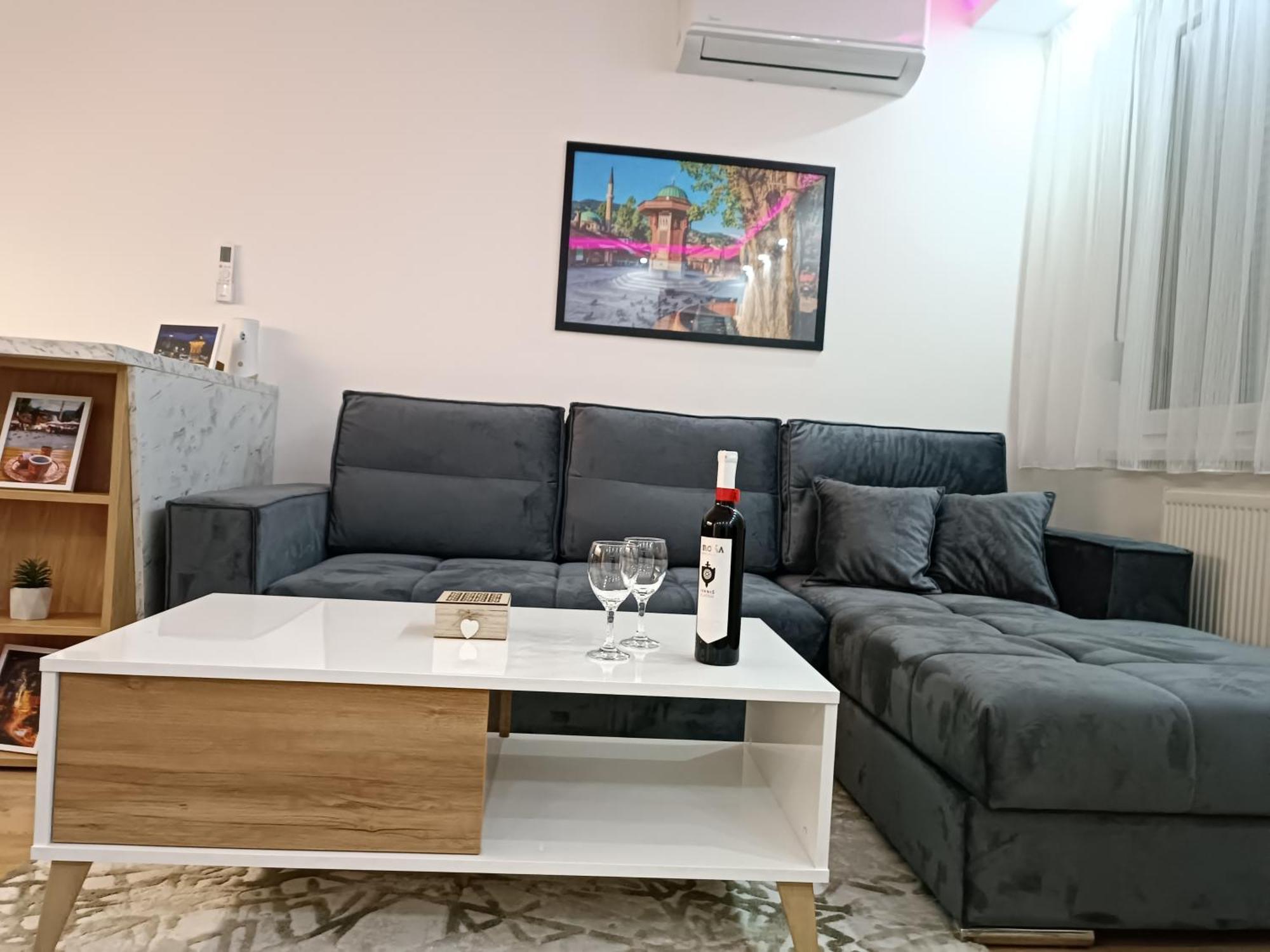 Apartman "Airplane" Sarajevo Bagian luar foto